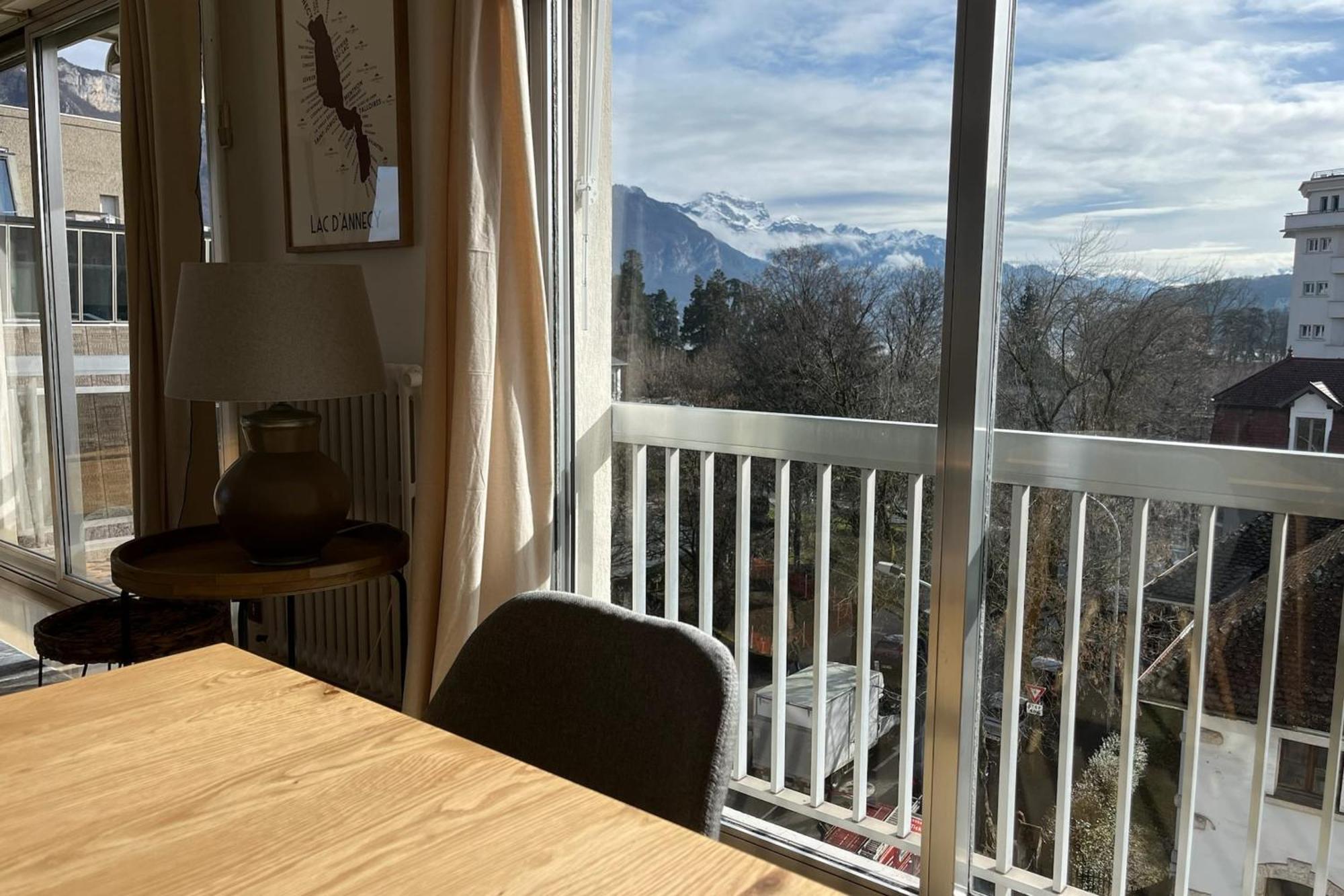 Tournette-Comfortable And Quiet Luxury Apartment Annecy Exterior photo